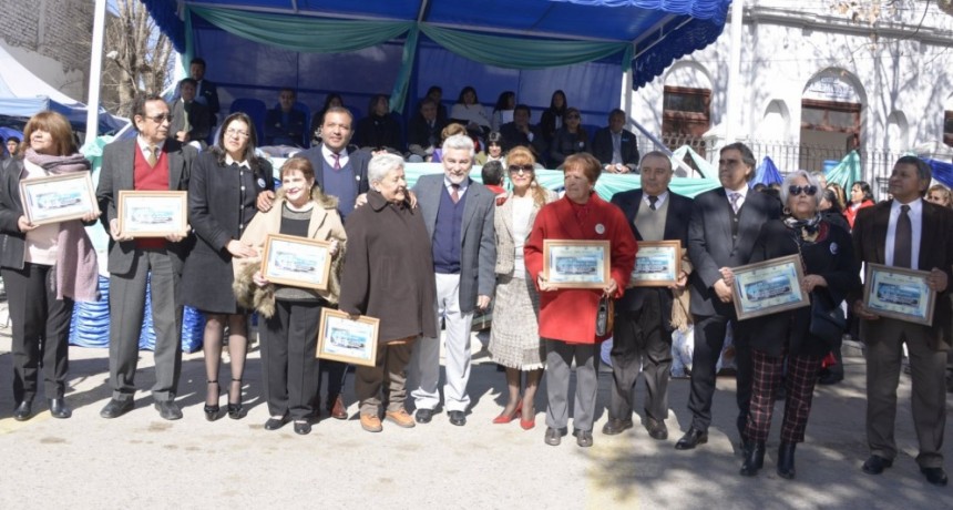 Escuela Secundaria Abel Acosta de Santa María celebró su centenario