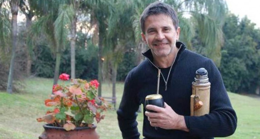 Denuncian por violencia de género a Osvaldo Laport