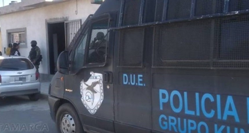 Desbaratan kiosco de venta en Valle Viejo