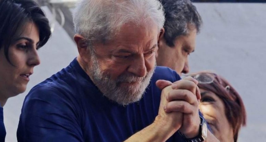 El saludo de Lula a Alberto y Cristina tras el triunfo en las PASO