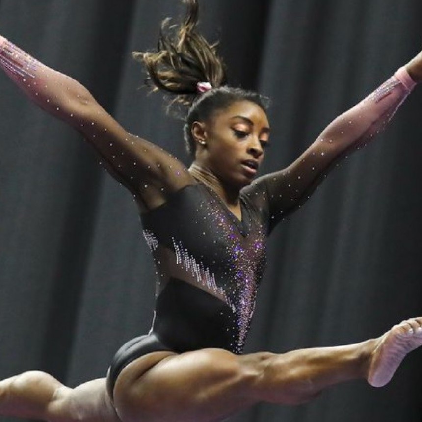 Simon Biles lo hizo de nuevo: maravilló al mundo con un movimiento nunca antes visto 