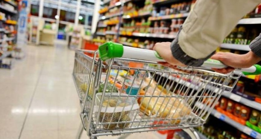 El Gobierno eliminará el IVA de los alimentos básicos hasta fin de año