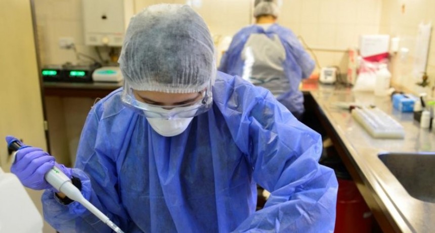 Confirman un récord de 168 muertes y 6.792 contagios por coronavirus en Argentina