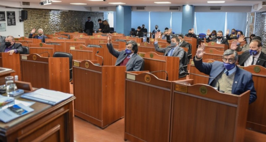 Senado de Catamarca:  Decimosegunda sesión ordinaria, en la que se trataron y aprobaron diversos proyectos