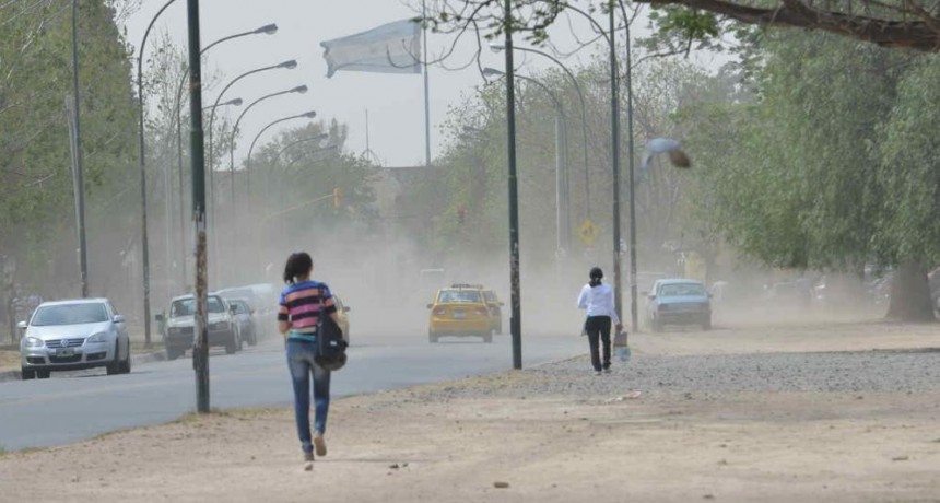 Anuncian vientos con ráfagas de hasta 69 kilómetros por hora para la Capital