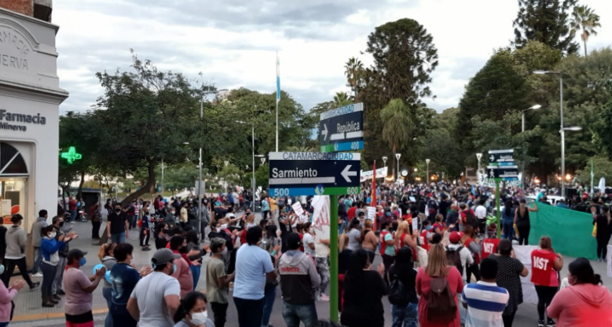 En las redes: convocan a caravana contra el Gobierno de Jalil