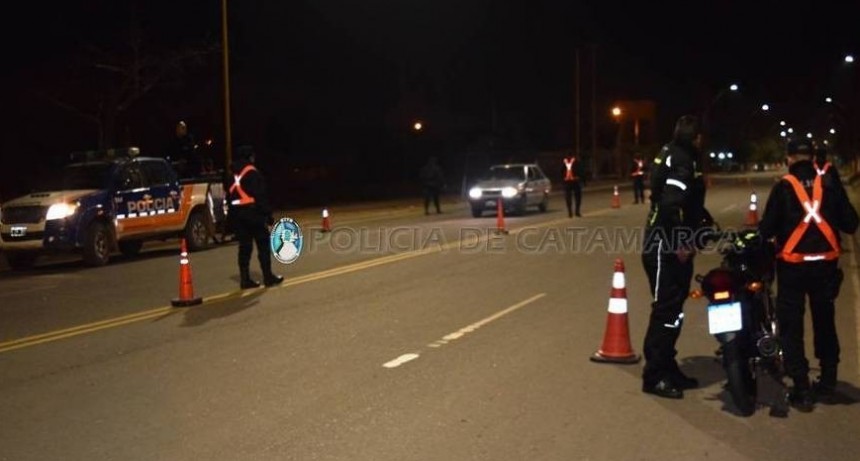 Violar la restricción de circulación podría implicar entre seis meses y dos años de prisión 