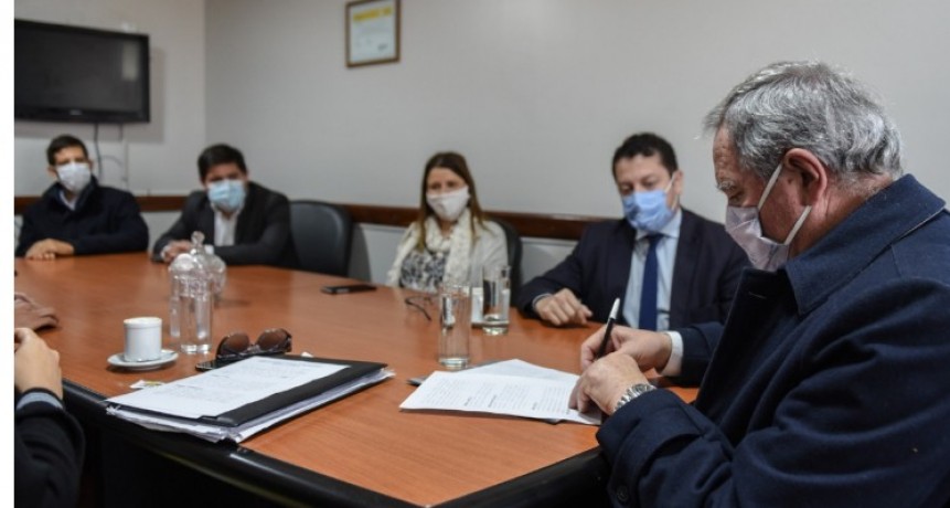 El Senado y el Colegio de Abogados firmaron un convenio de cooperación