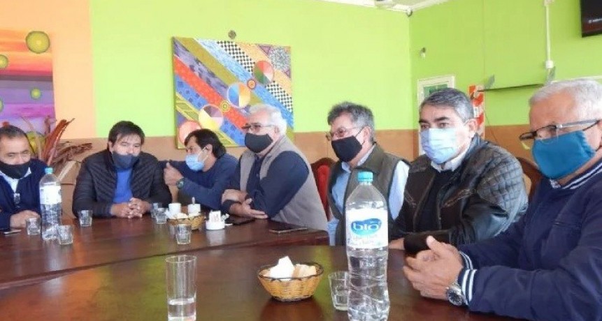 Intendentes del Este declararán la emergencia hídrica y agropecuaria luego de los incendios