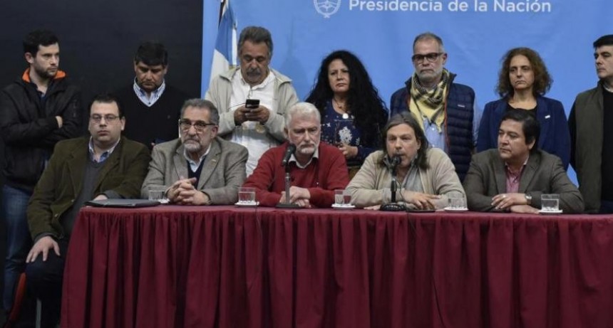 Gobierno posterg&oacute; negociaci&oacute;n y docentes extienden el paro universitario