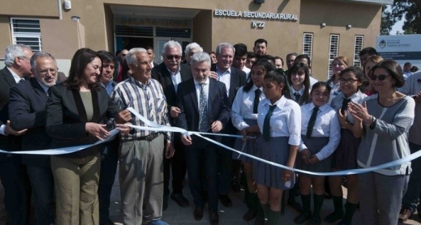 Inauguraron nuevo edificio escolar en Los Altos