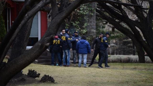 Cartas de Yrigoyen y San Mart&iacute;n que ten&iacute;a Cristina provendr&iacute;an del mercado negro