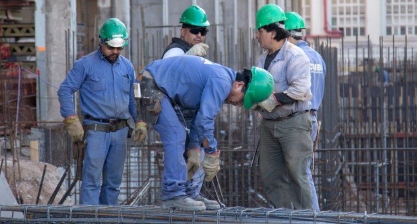 Expectativas de empleo: el 82% de las empresas no planea contratar personal en los próximos meses