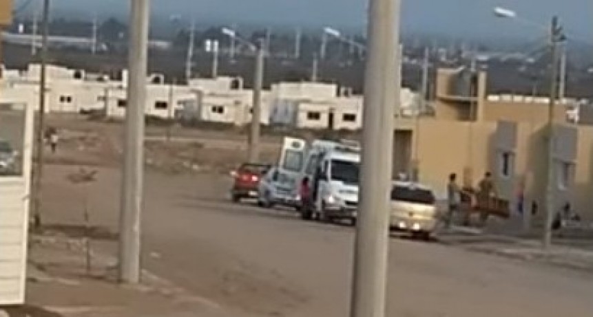 La ambulancia que hacía una mudanza no le pertenecía al SAME  sino a UTHGRA