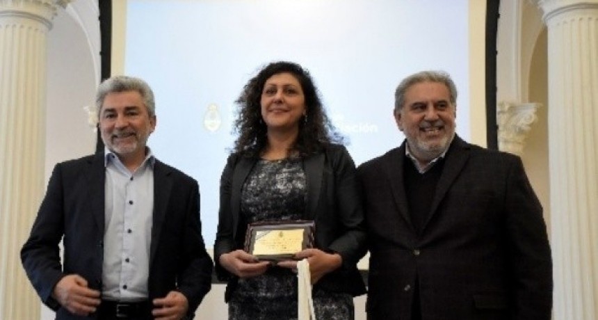 Docente del interior, reconocida con el premio Maestro Ilustre 2019
