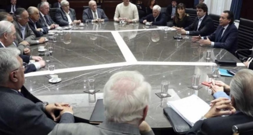 Oficializaron el bono de $5000 para trabajadores privados