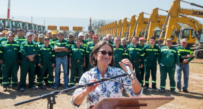 Corpacci le contestó a la oposición que critica el plazo fijo 
