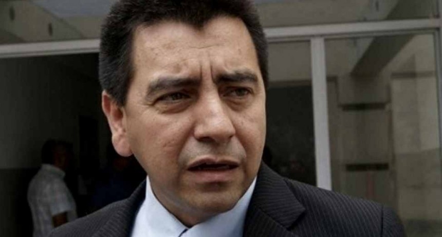 Por las designaciones en Educación: Denunciaron penalmente a Gordillo 