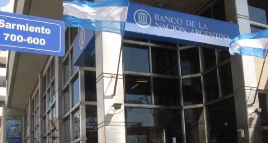 Analizan denunciar a la persona que contagió al empleado del Banco Nación