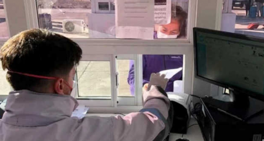 Ciberataque a Migraciones: archivos revelan el ingreso ilegal de ciudadanos chinos