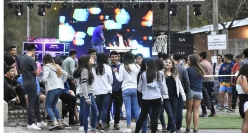 Municipios agudizan controles para evitar fiestas estudiantiles