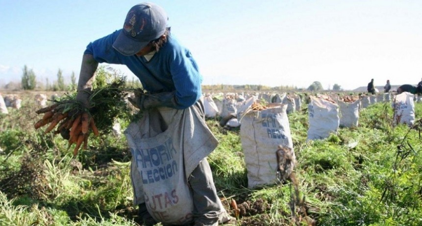 Aumento salarial para los trabajadores rurales permanentes