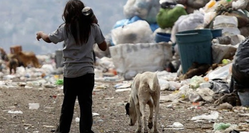 INDEC: la pobreza subió al 40,9% y afecta a 18,5 millones de personas en el país