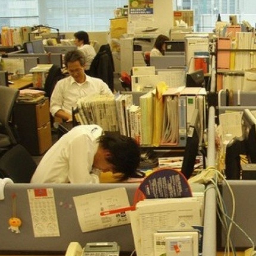 Jap&oacute;n y otros dos casos de muerte "karoshi"