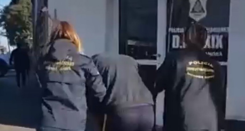 Detuvieron a joven acusado de asesinar a golpes a su hijastra sordomuda