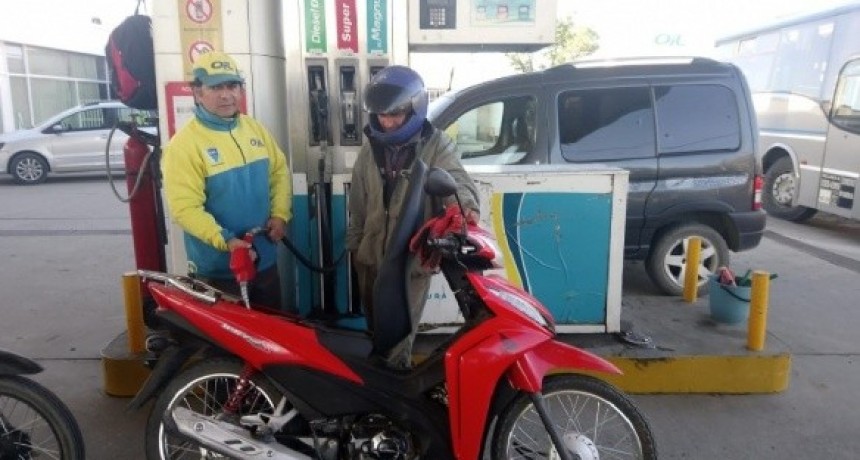 Sin casco, no se expender&aacute; combustible a motociclistas en Santa Mar&iacute;a