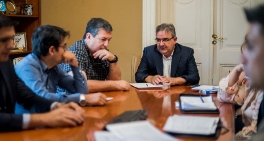 Jalil confirm&oacute; aumento para trabajadores municipales