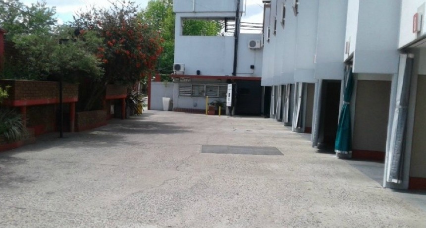 Mujer embarazada apareci&oacute; muerta en un albergue transitorio