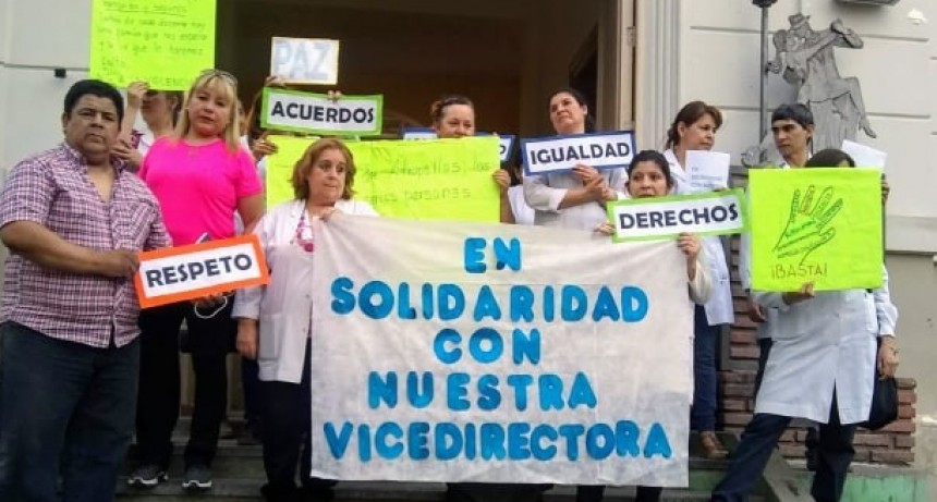 Repudian la agresión de docentes en la Esc. N° 994 y las declaraciones de una funcionaria de Educación