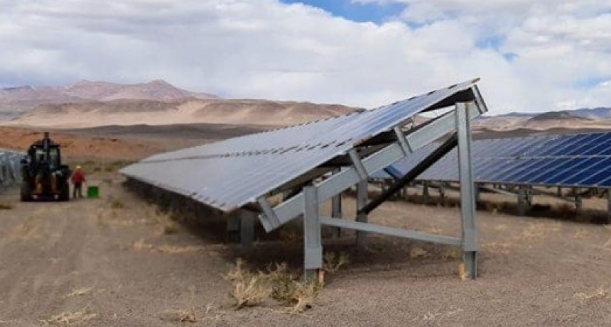 El parque solar de Antofagasta de la Sierra iniciará en octubre las pruebas técnicas