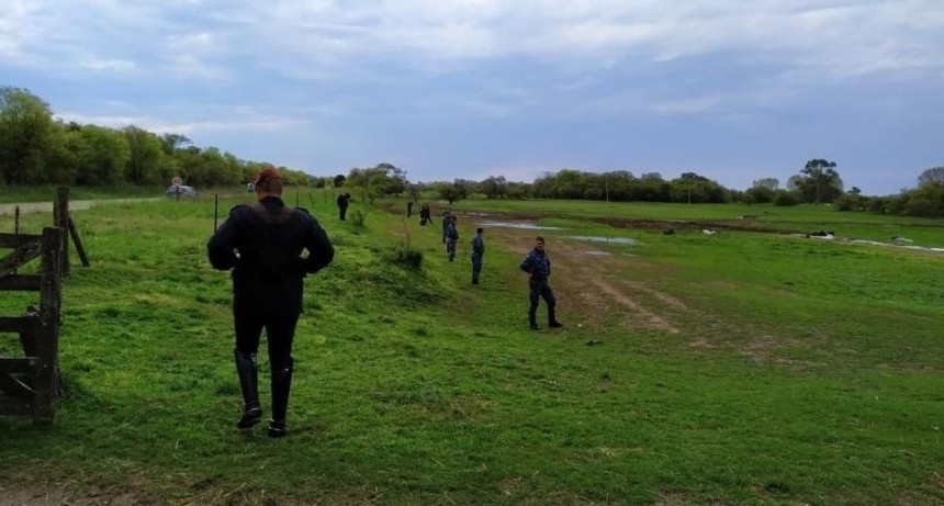 Embarrada y con frío, apareció Abril Caballé en la casa de su vecina