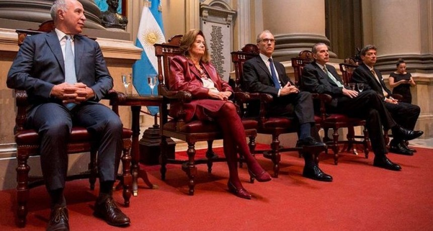 Revés para Mauricio Macri: la Corte Suprema desestimó el pedido por IVA y Ganancias