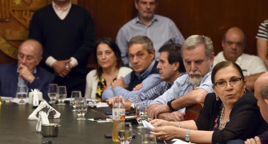 Denuncian Saqueo de YMAD