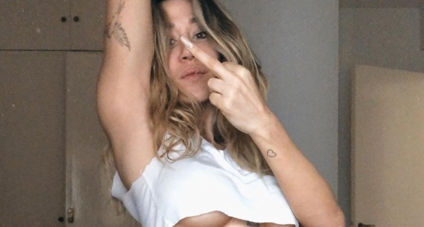 Jimena Barón, muy hot en Instagram: fotos en ropa ropa interior negra y texto picante