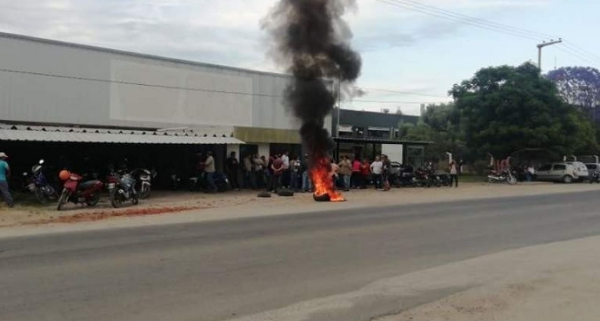 Protesta por despido de 24 trabajadores en Alco