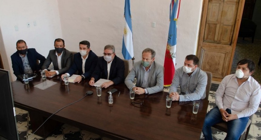 Catamarca y ENOHSA avanzan con obras de saneamiento por más de 470 millones de pesos