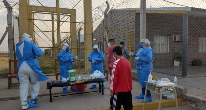 18 contagios nuevos entre los agentes del penal