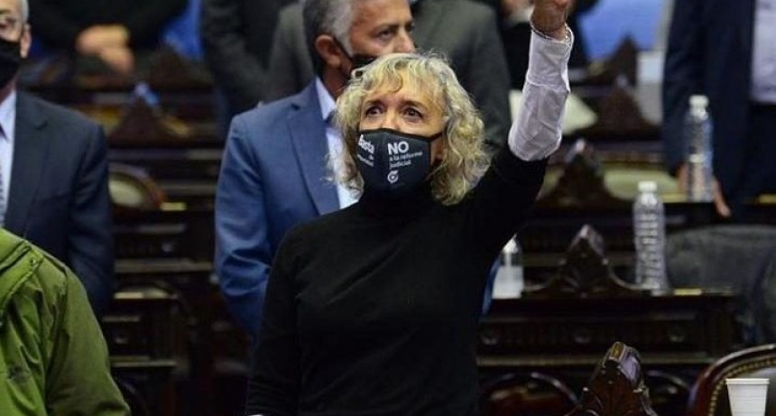 Polémica: una diputada pidió habilitar el uso del dióxido de sodio contra el Covid-19