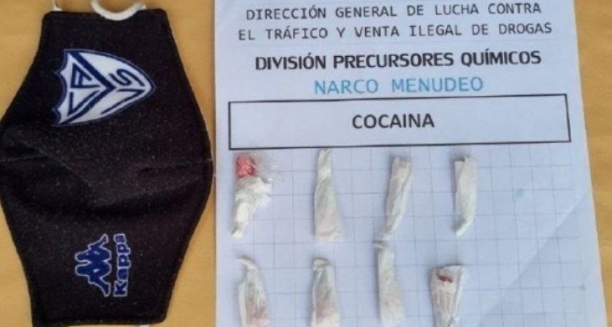 PARAGUAY: ¿Un práctico? Dealer le hizo un bolsillo interno a un barbijo para llevar cocaína