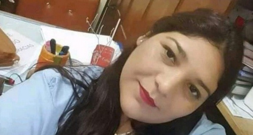 TUCUMÁN: Enfermeras del hospital de Alberdi despidieron a una compañera que murió de COVID