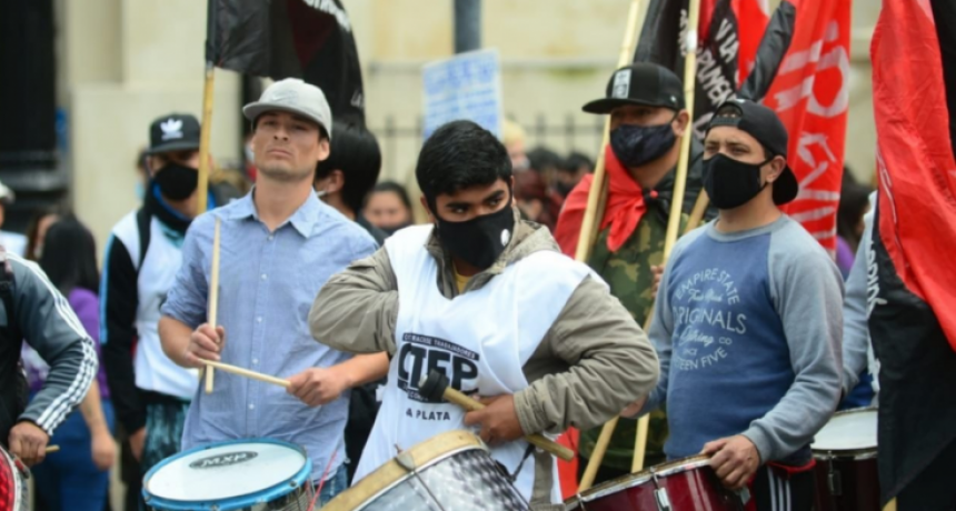 ¿Funcionarios detrás del intento de toma a una municipalidad de Juntos por el Cambio?