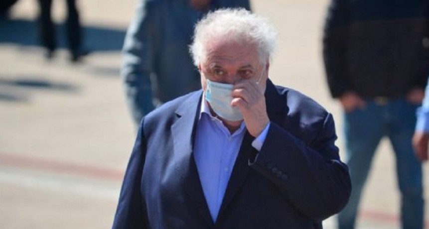 “Asesino”: Escracharon a Ginés González García en su visita a Neuquén