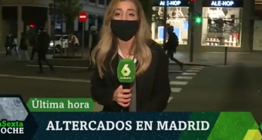 Disturbios, barricadas y contendores arden en Madrid durante una protesta contra las restricciones por el covid-19 