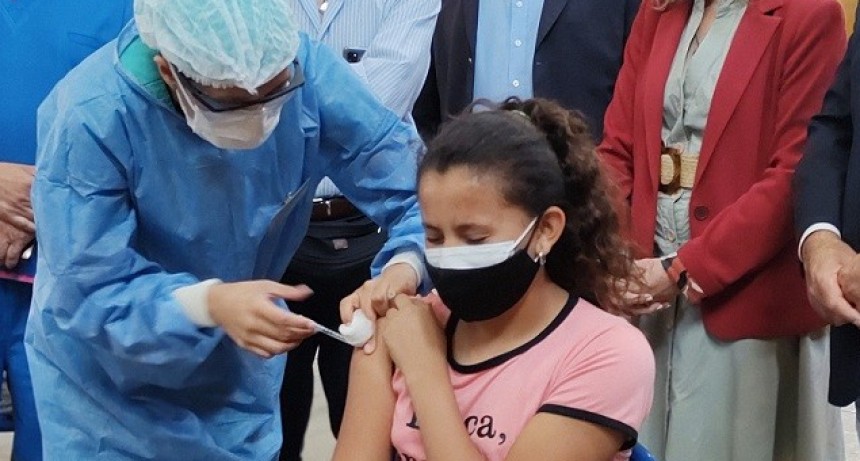 Comienza la vacunación a menores sin factores de riesgo en Catamarca Capital