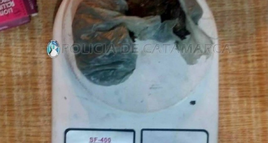 Secuestran droga en un puesto caminero de Valle Viejo