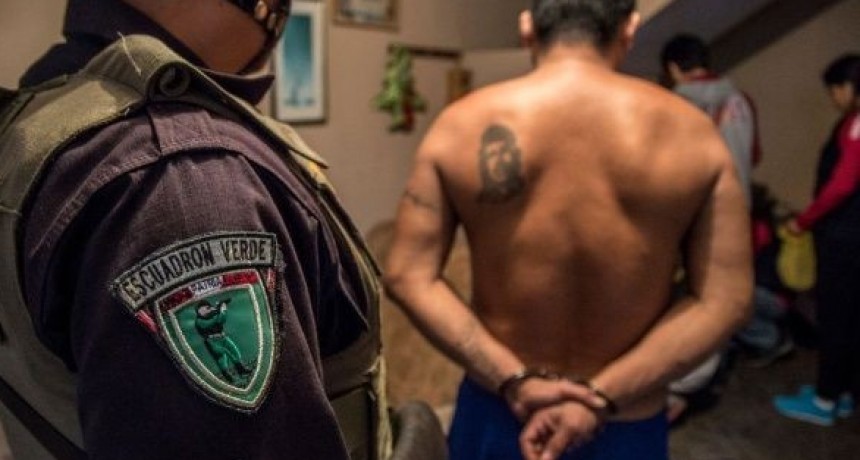 Per&uacute;: la red de tr&aacute;fico de beb&eacute;s que vend&iacute;a a ni&ntilde;os por US$1.200 y de la que formaba parte un exdirector de la polic&iacute;a